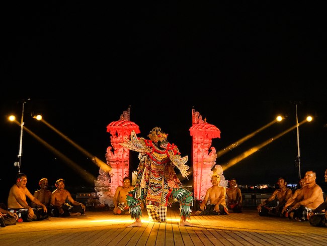 full-moon-dinner-in-bali